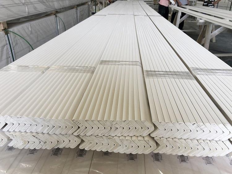 exterior corner moulding
