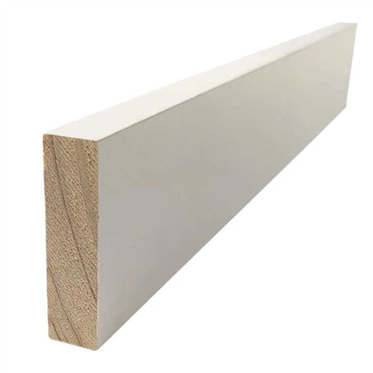 Hvidgrundet Fingerfuget Trævindue Reveal Molding